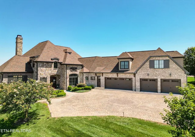 Photo 2 of Single family home for sale at 497 Southern Way, Lenoir City, TN 37772 | MLS# 1316892 | Listing updated on 2026-04-30