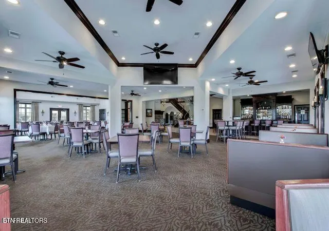2nd image of 565 Rarity Bay Pkwy, Vonore, TN 37885