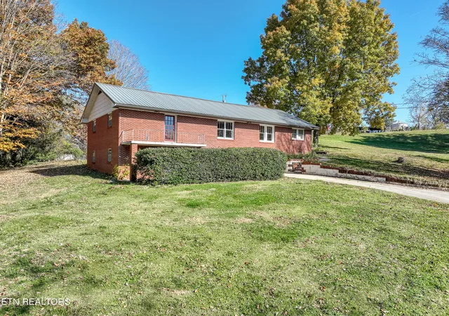 Homes for sale in Greenback, TN | 185 Trigonia Rd, Greenback, TN 37742 | MLS# 1316761
