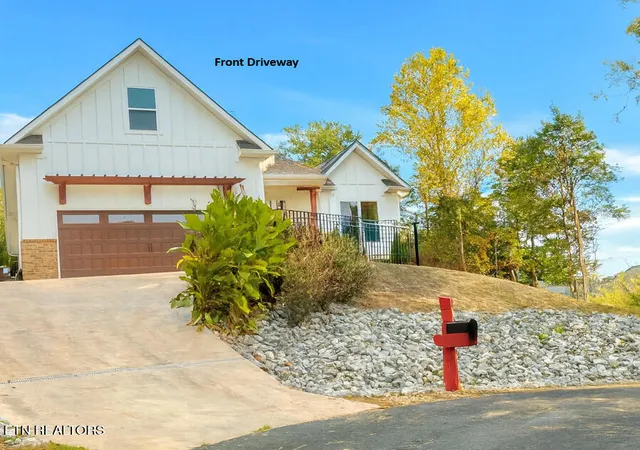 1st image of 305 Kawga, Loudon, TN 37774 | MLS# 1316928
