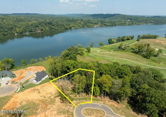 3rd image of 3568 Chestnut Ln, Loudon, TN 37774 | MLS# 1317136