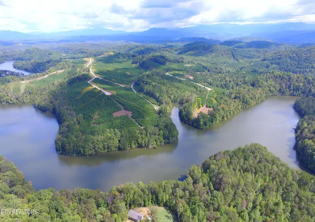 Photo 3 of Land for sale at 692 Overlook Dr, Vonore, TN 37885 | MLS# 1317187 | Listing updated on 2026-09-23