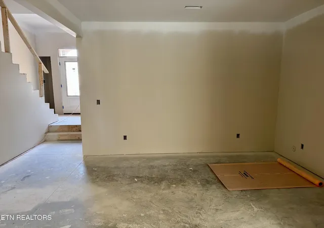 Photo 3 of Single family home for sale at 9968 Rio Bravo Ln, Knoxville, TN 37922 | MLS# 1326461 | Listing updated on 2026-08-28