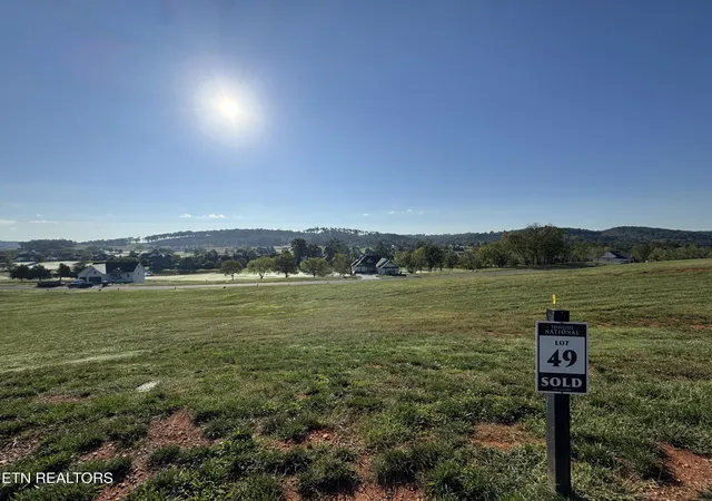 1st image of 417 Ladybug Ln, Loudon, TN 37774 | MLS# 1317752