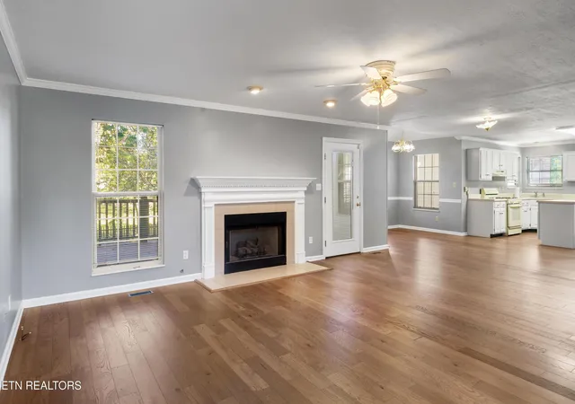 Photo 3 of Sale Pending at 7128 Royal Springs Blvd, Knoxville, TN 37918 | MLS# 1317686 | Listing updated on 2026-03-02