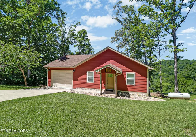 Homes for sale in Byrdstown, TN | 140 Rindler Ridge, Byrdstown, TN 38549 | MLS# 1317823