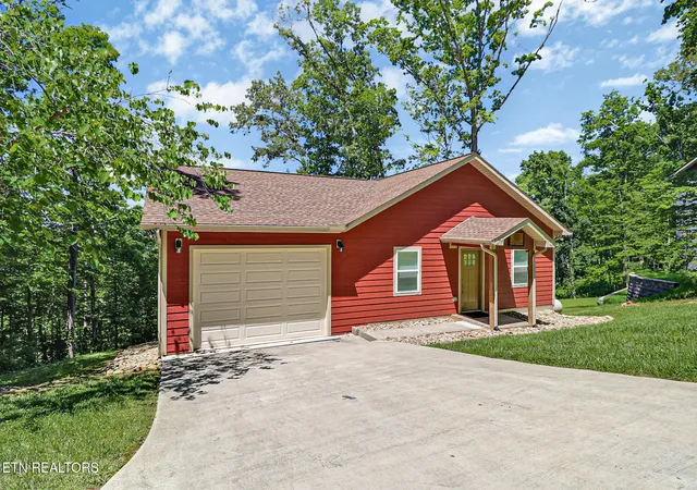 Homes for sale in Byrdstown, TN | 140 Rindler Ridge, Byrdstown, TN 38549 | MLS# 1317823