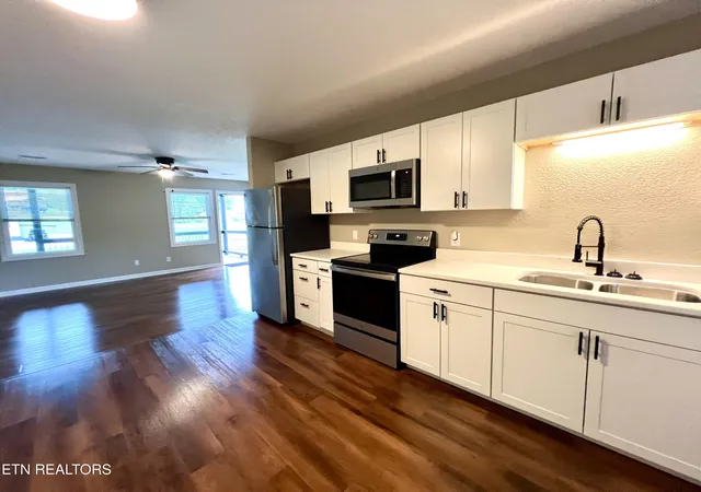 Photo 2 of Condo for sale at 3769 Wears Valley Rd #3, Sevierville, TN 37862 | MLS# 1317814 | Listing updated on 2025-12-08