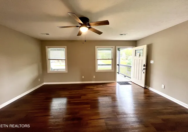 Photo 4 of Condo for sale at 3769 Wears Valley Rd #3, Sevierville, TN 37862 | MLS# 1317814 | Listing updated on 2025-12-08