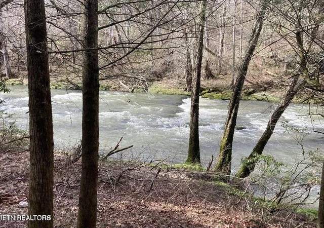 Photo 4 of Land for sale at 48 N Ac Main St, Crossville, TN 38555 | MLS# 1317852 | Listing updated on 2026-04-28