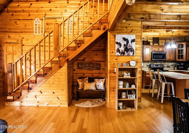 Photo 3 of Single family home for sale at 411 Cole Hollow Rd, New Tazewell, TN 37825 | MLS# 1317943 | Listing updated on 2026-01-28