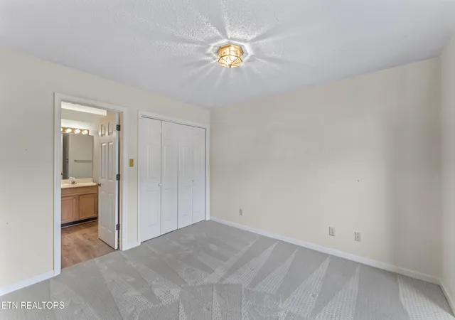 Photo 4 of Condo for sale at 10514 Raven Ct, Knoxville, TN 37922 | MLS# 1318327 | Listing updated on 2026-09-11