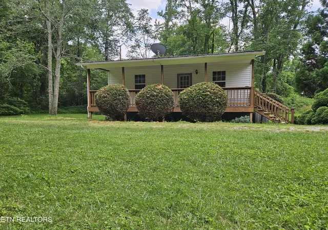 Homes for sale in Clairfield, TN | 220 Willis Ln, Clairfield, TN 37715 | MLS# 1345986