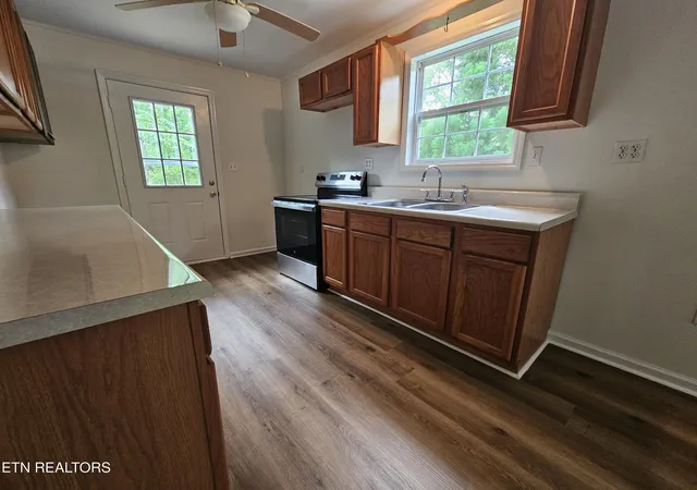 Homes for sale in Clairfield, TN | 220 Willis Ln, Clairfield, TN 37715 | MLS# 1345986