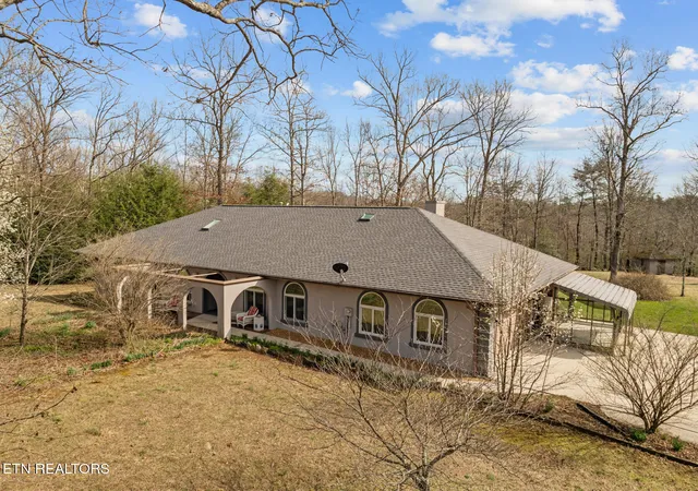 3rd image of 185 Tanglewood Tr, Crossville, TN 38571 | MLS# 1320255