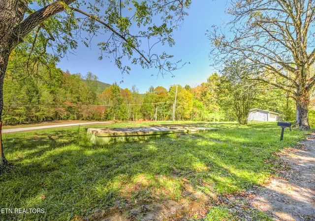 Homes for sale in Oliver Springs, TN | 1446 Cove Ln, Oliver Springs, TN 37840 | MLS# 1319043