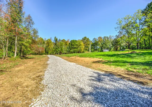Homes for sale in Oliver Springs, TN | 1446 Cove Ln, Oliver Springs, TN 37840 | MLS# 1319043