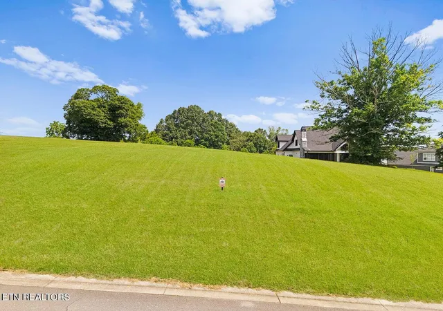 Photo 3 of Land for sale at 1740 Eagle Point Dr, Loudon, TN 37774 | MLS# 1319152 | Listing updated on 2026-08-02