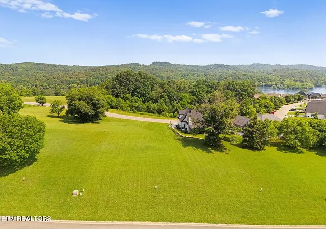 Photo 3 of Land for sale at 1740 Eagle Point Dr, Loudon, TN 37774 | MLS# 1319152 | Listing updated on 2026-08-02