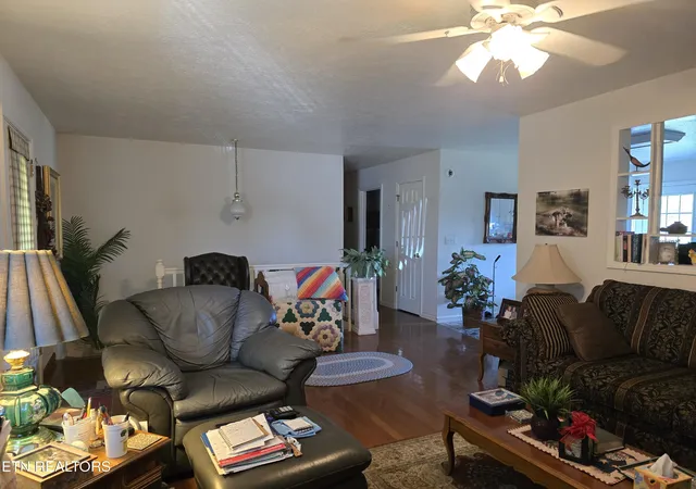 5th image of 156 El Sara Dr, New Tazewell, TN 37825 | MLS# 1319572