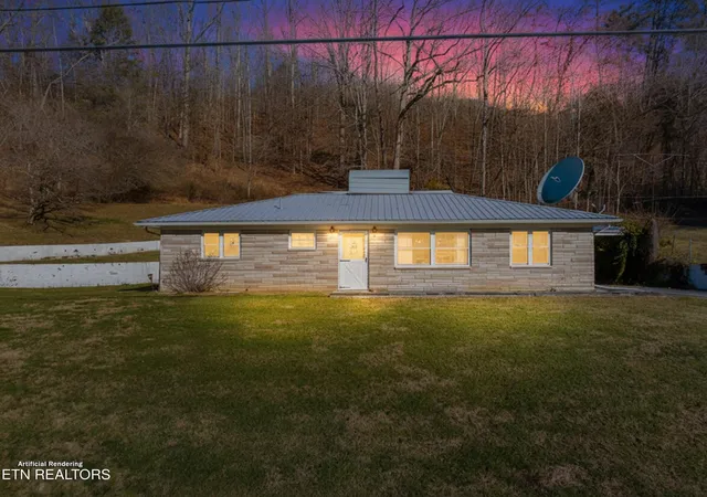 1st image of 1435 Tn 33, Tazewell, TN 37879 | MLS# 1328301