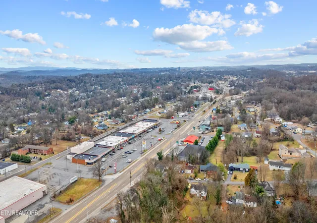 5th image of 4300 Asheville Hwy, Knoxville, TN 37914 | MLS# 1319538