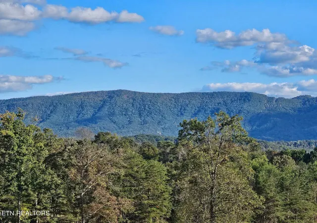 Photo 3 of Sale Pending at Hutton Ridge (lot 5) Rd, Maryville, TN 37801 | MLS# 1320027 | Listing updated on 2026-08-31