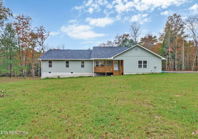 Homes for sale in Jamestown, TN | 172 Creekview Ct, Jamestown, TN 38556 | MLS# 1320194