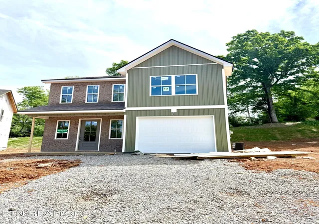 Homes for sale in Lenoir City, TN | 504 8th Avenue, Lenoir City, TN 37771 | MLS# 1320500