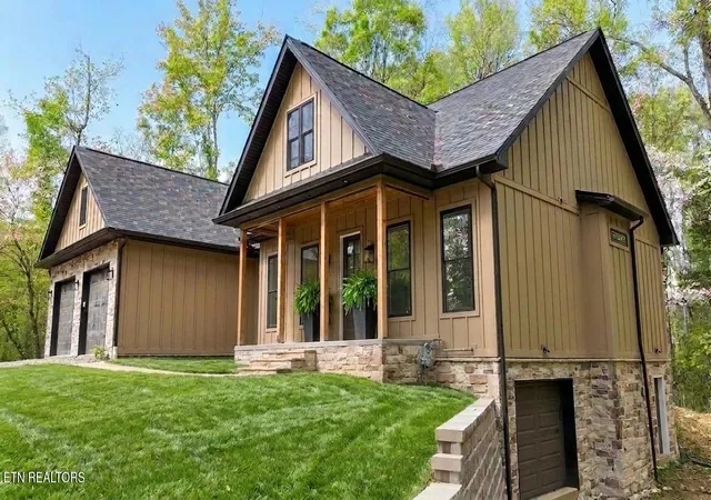 2nd image of 236 Meadowood Road Rd, Newport, TN 37821 | MLS# 1320973