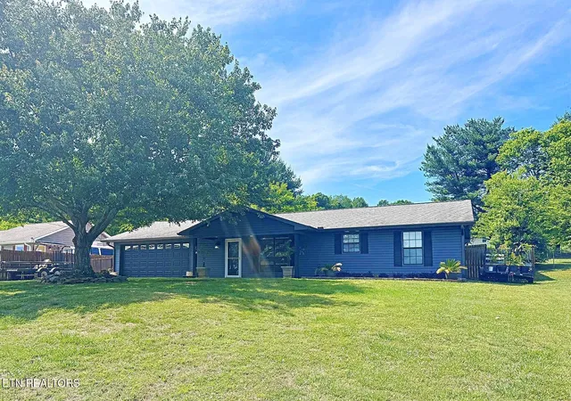 Photo 2 of Single family home for sale at 3633 Southfork Pl, Maryville, TN 37801 | MLS# 1321218 | Listing updated on 2026-08-17