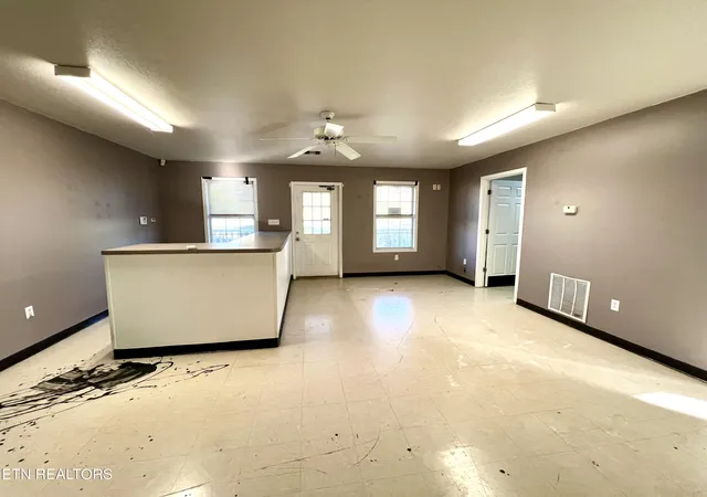Photo 2 of Single family home for sale at 1117 Oak Cluster Dr, Sevierville, TN 37862 | MLS# 1321622 | Listing updated on 2026-09-21