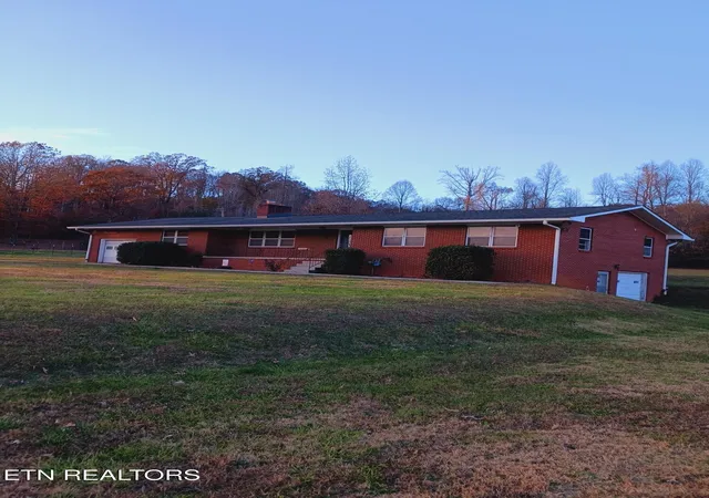 3rd image of 4776 Roane State Hwy Hwy, Rockwood, TN 37854 | MLS# 1321868