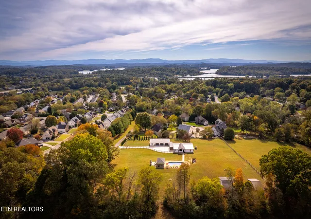 35th image of 511 Windlass Rd, Farragut, TN 37934 | MLS# 1321896