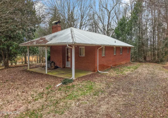 4th image of 1201 Laurel Bluff Rd, Kingston, TN 37763 | MLS# 1330075