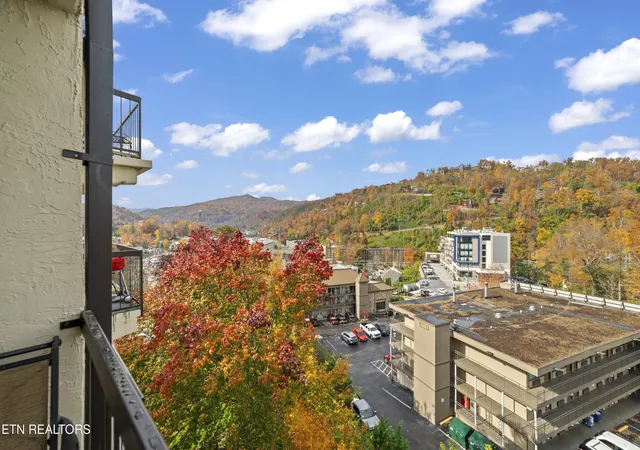 5th image of 102 Baskins Creek Bypass #507, Gatlinburg, TN 37738 | MLS# 1321993