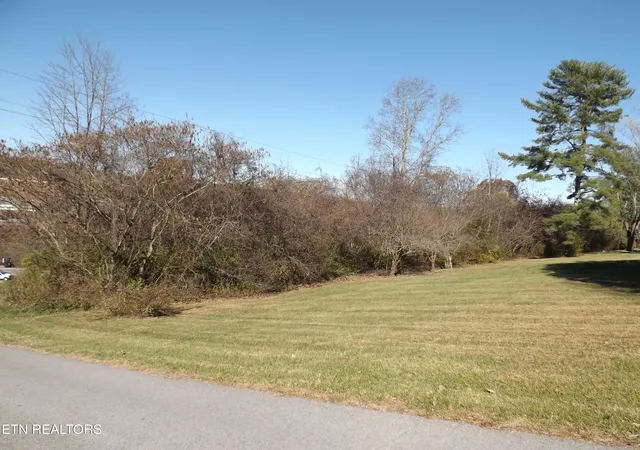 Photo 3 of Land for sale at Tbd N Broad St, Tazewell, TN 37879 | MLS# 1322117 | Listing updated on 2026-06-12
