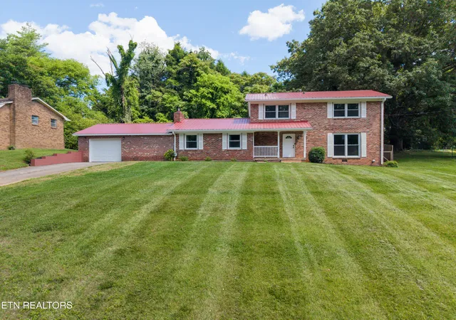 2nd image of 2912 Marvin Cir, Maryville, TN 37803 | MLS# 1343841