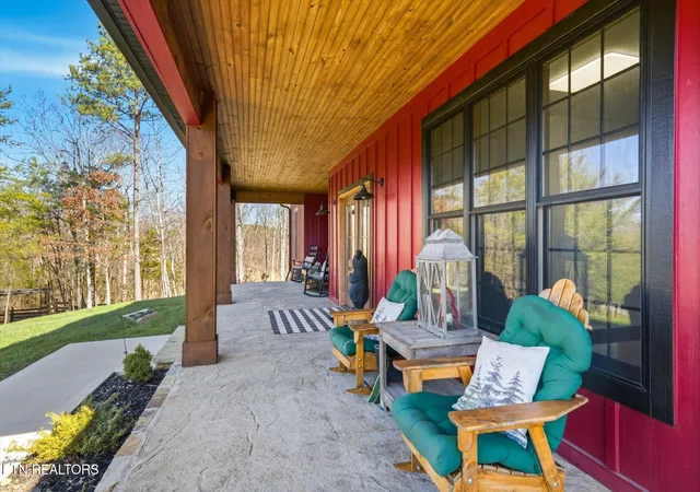 Photo 3 of Single family home for sale at 201 Reserve Point, Kingston, TN 37763 | MLS# 1326034 | Listing updated on 2026-09-03