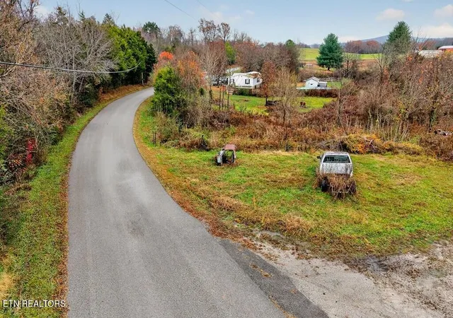 2nd image of 265 N Center Point Acres, Walling, TN 38587 | MLS# 1322796