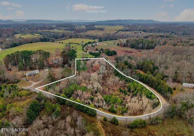 1st image of 0 N Center Point Acres, Walling, TN 38587 | MLS# 1322803