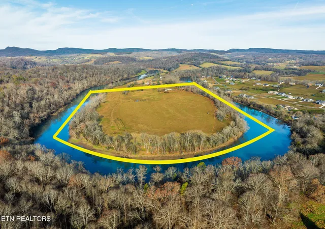 Homes for sale in Blaine, TN | 598 Horse Shoe Bend Rd, Blaine, TN 37709 | MLS# 1322959