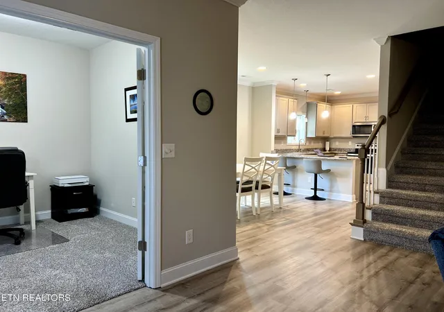 3rd image of 109 E Elderberry St, Oak Ridge, TN 37830 | MLS# 1323791