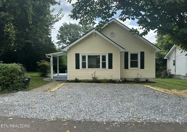 3rd image of 1920 Wheeler St, Knoxville, TN 37917 | MLS# 1323134