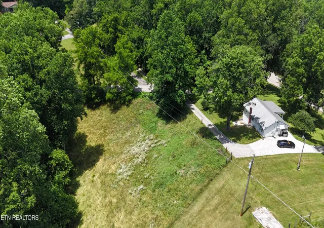 4th image of 105 Echo Valley Rd, Rocky Top, TN 37769 | MLS# 1323301