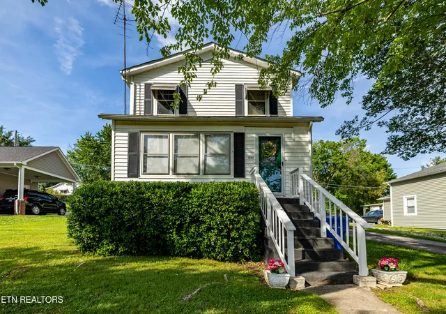 1st image of 1240 N Wright Rd, Alcoa, TN 37701 | MLS# 1324086
