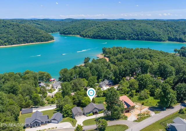 3rd image of 110 Little Deer Path Ln, La Follette, TN 37766 | MLS# 1324573