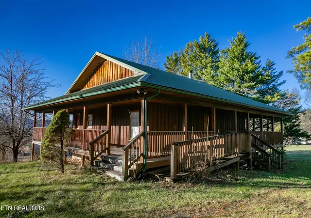 Photo 1 of Single family home for sale at 3624 Katy Hollar Rd, Sevierville, TN 37862 | MLS# 1324784 | Listing updated on 2026-09-03