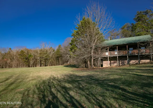 Photo 3 of Single family home for sale at 3624 Katy Hollar Rd, Sevierville, TN 37862 | MLS# 1324784 | Listing updated on 2026-09-03