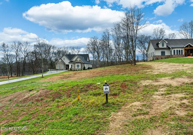 Photo 3 of Land for sale at 1923 Mockingbird Ln, Loudon, TN 37774 | MLS# 1324731 | Listing updated on 2026-05-13